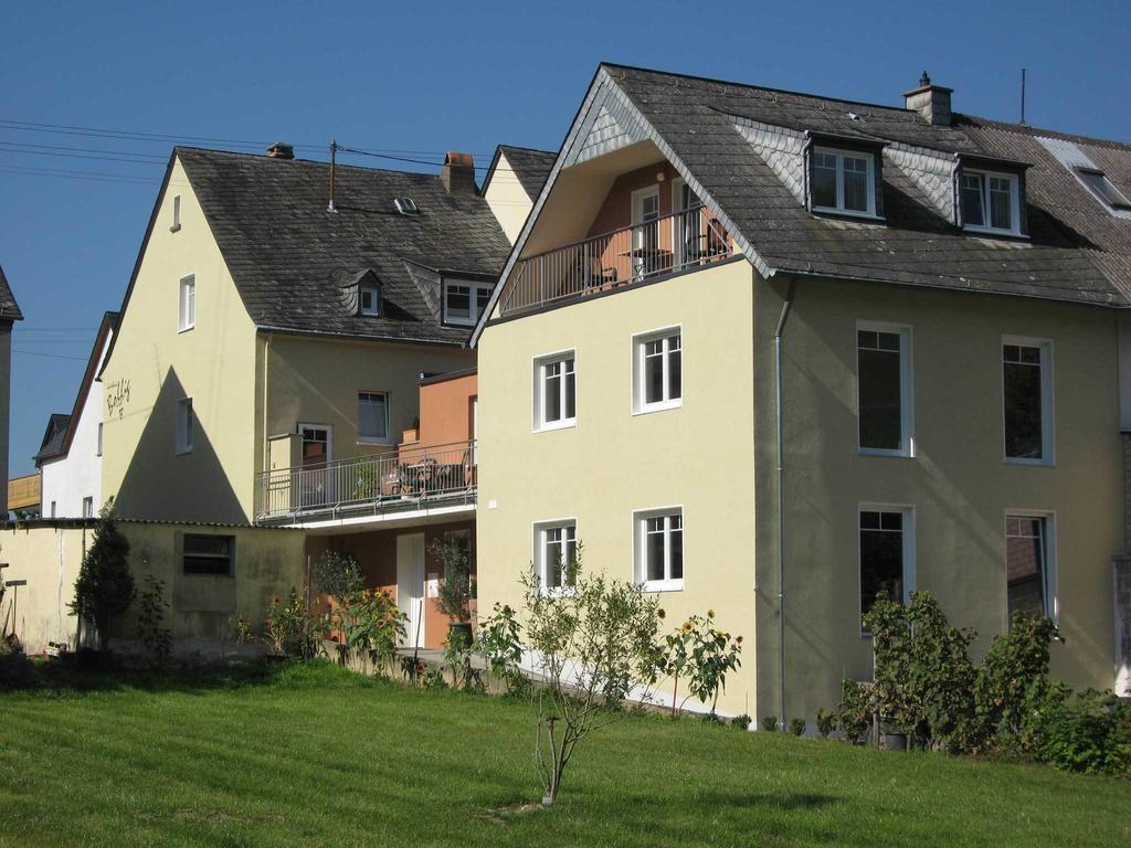 Gaestehaus Bollig Trittenheim Exterior photo